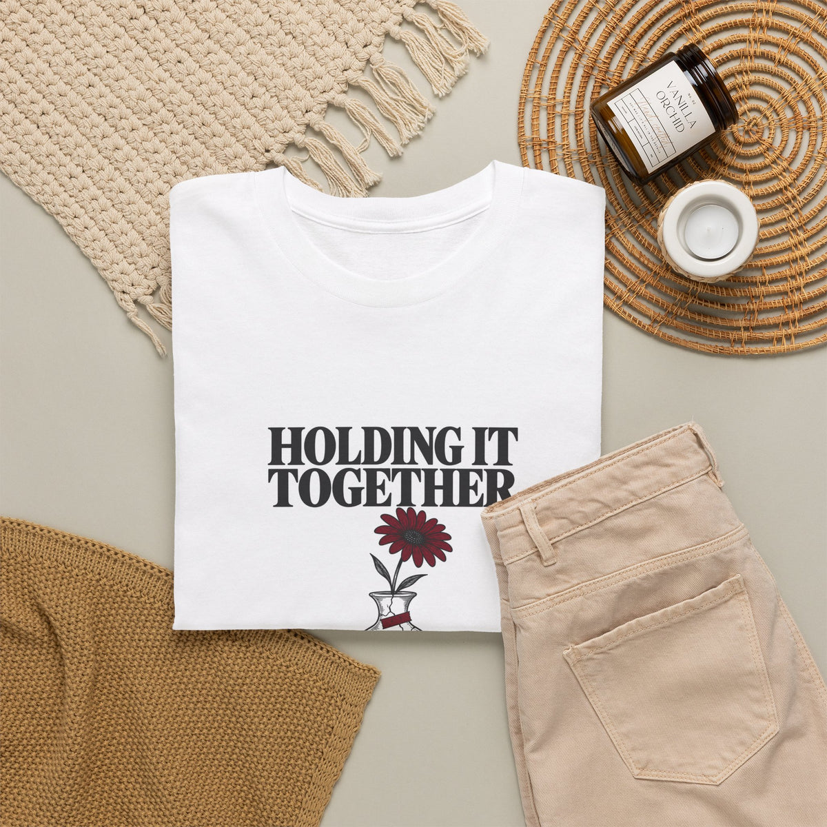 CLASSICFORM Holding It Together Graphic Tee